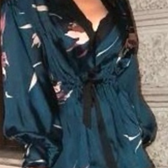 Zara Woman Blouse Size L - Picture 2 of 7